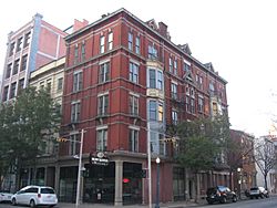 Saxony Apartment Building, Cincinnati