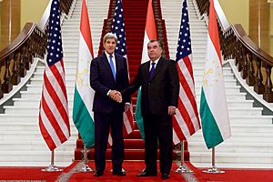 Secretary Kerry Shakes Hands With Tajikistan President Rahmon at the Palace of Nations in Dushanbe, Tajikistan (22744838565)