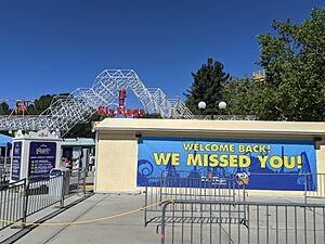 Six Flags Magic Mountain (51145011662)
