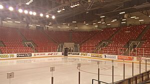 Stampede Corral, Calgary (25908748310)
