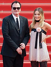 Tarantino and Robbie at 2019 Cannes (cropped)