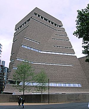 Tate Modern Switch House (27633103611)