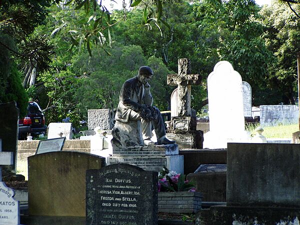 Toowong Cemetery 8