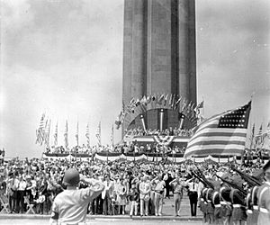 Tribute at the Liberty Memorial, Kansas City, c. 1940