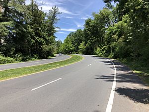 2019-06-12 12 57 23 View north along Little Falls Parkway just north of Maryland State Route 190 (River Road) in Somerset, Montgomery County, Maryland