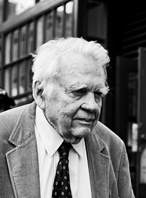 Andy Rooney (cropped)
