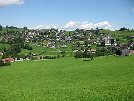 Dorf Oberhelfenschwil.JPG