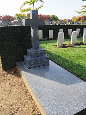 Grave of Tom Cole in Le Mans 