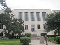 Guadalupe County, TX, Courthouse in Seguin IMG 8159