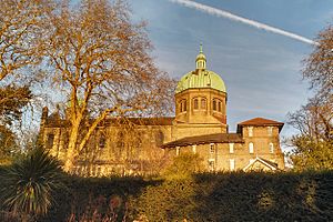 Highgate, St.Joseph’s Catholic Church, from Waterlow Park