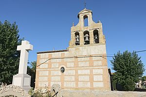 Iglesia de San Juan Bautista, La Bóveda de Toro.jpg