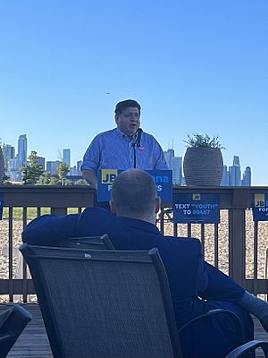 JB Pritzker speaks at campaign rally in chicago-Aug2022