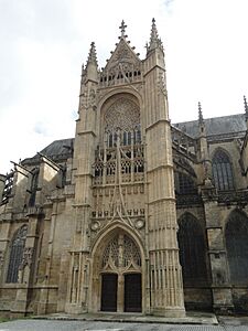 Limoges cathedral gate st jean (21619267553)