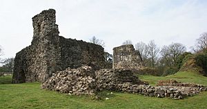 Lochmaben Castle 01
