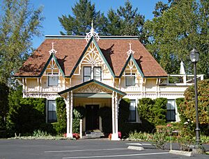 Madrona Manor, Healdsburg, California - Stierch