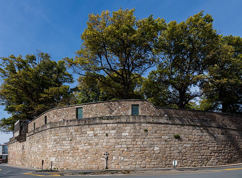 Image Muralla, La Coruña, España, 20150925, DD 79