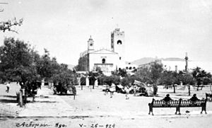 Plaza pública y Convento de San Tolentino en "Actopan", vista