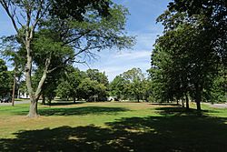 South Amherst Common