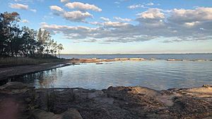 Tuggerawong - Tuggerah Lake, NSW