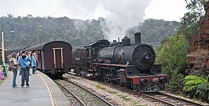 1072 at the Top Points station on the Lithgow Zig Zag railway line.jpg
