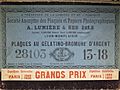 Caja de placas secas al gelatino-bromuro de plata, marca Lumière, hacia 1900, Fototeca del IPCE, Madrid, España