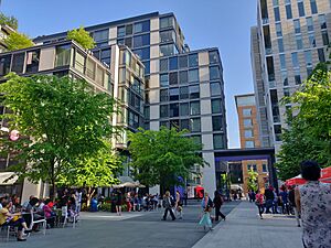 CityCenterDC courtyard in 2019