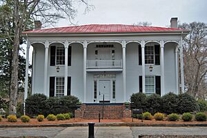 Cobb-Treanor House, photographer facing NW