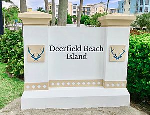 Deerfield Beach Island sign