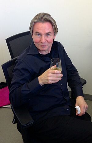 Esa-Pekka at Apple store in Berlin