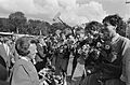 Finale WK-hockey dames Ned. dames blij met medailles en beker na behalen WK Ha, Bestanddeelnr 933-7370