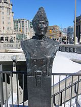 Georgina Pope statue