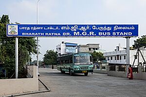 MGR Bus Stand NH7 Entrance Departure Tirunelveli Jan22 R16 05479