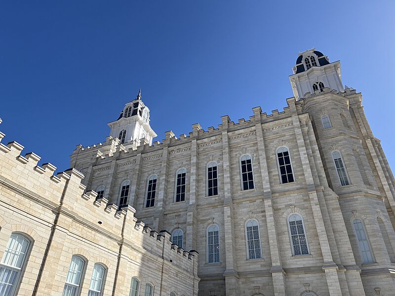 Manti temple distance sky shot