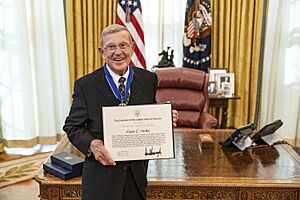 President Trump Presents the Medal of Freedom to Lou Holtz (50679401701)