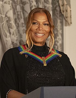 Queen Latifah at Kennedy Center Honors Dinner (53374125172) (cropped) (cropped).jpg