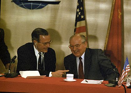 RIAN archive 667881 US president George Bush and General Secretary of the Communist Party of the Soviet Union, Chairman of the Supreme Soviet of the USSR Mikhail Gorbachev