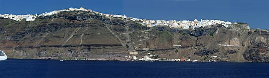 Santorini-20070808-058248-panorama-small