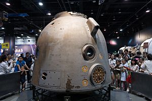 Shenzhou-1 return capsule at CSTM 01