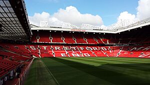 Stretford End, Old Trafford