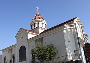 Surp Garabed Church, Hollywood - close