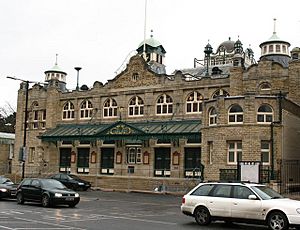 The Royal Hall - geograph.org.uk - 652600