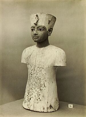 Tutankhamun tomb photographs 4 326