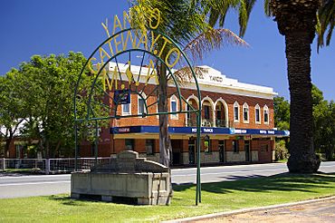 Yanco welcome sign, hotel and Bills horse trough.jpg