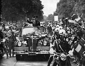 Yuri Gagarin welcome Warsaw 1961