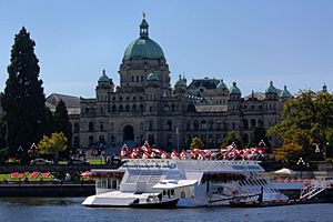BC Legislature Buildings and Undersea Gardens