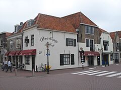 Brielle, monumentaal panden aan de Vischstraat 21 en 23 2011-06-26 13.07