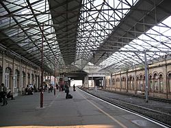 Crewe station platform12