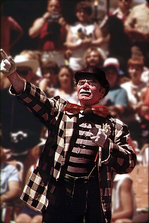 Ernest Borgnine (Old Milwaukee Days, June 1973) (retouched)