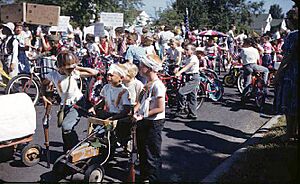 Independence Day 59 Colonial Hills parade