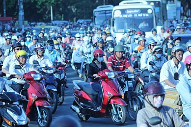 Overpopulation in Hồ Chí Minh City, Vietnam